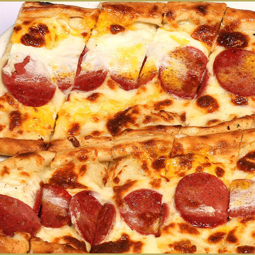 Sucuklu Pide